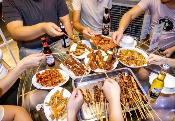 医生提醒：一天中最养生的两个小时，你在干嘛？别再白白浪费了
